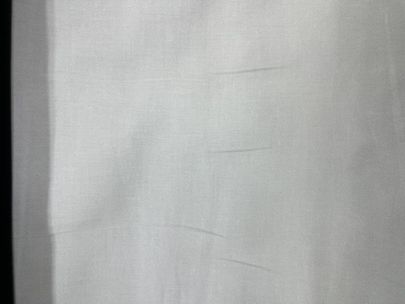Tela Gabardina Satinada Lisa De Algodón Para Pantalón, Camisa Y Saco · muestra de color