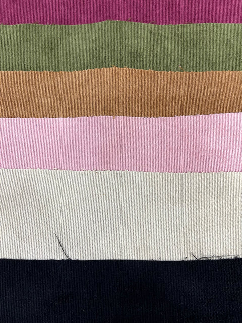 Tela Panilla Lisa De Poliéster Para Blusa Y Pantalón · 146 cm
