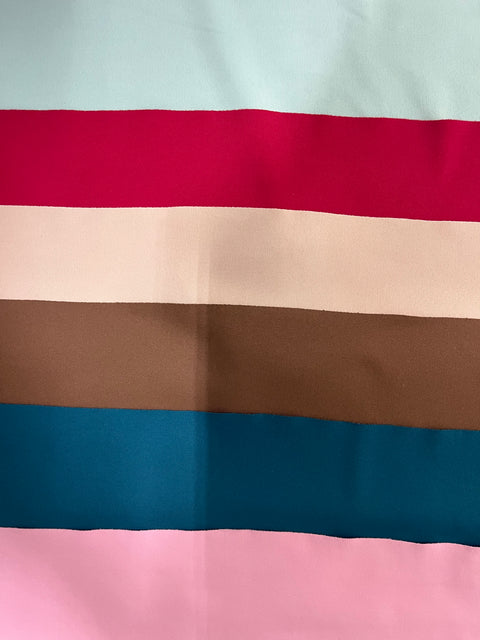 Tela Cali Lisa De Poliéster Para Pantalón, Playera Y Ropa Deportiva · 160 cm