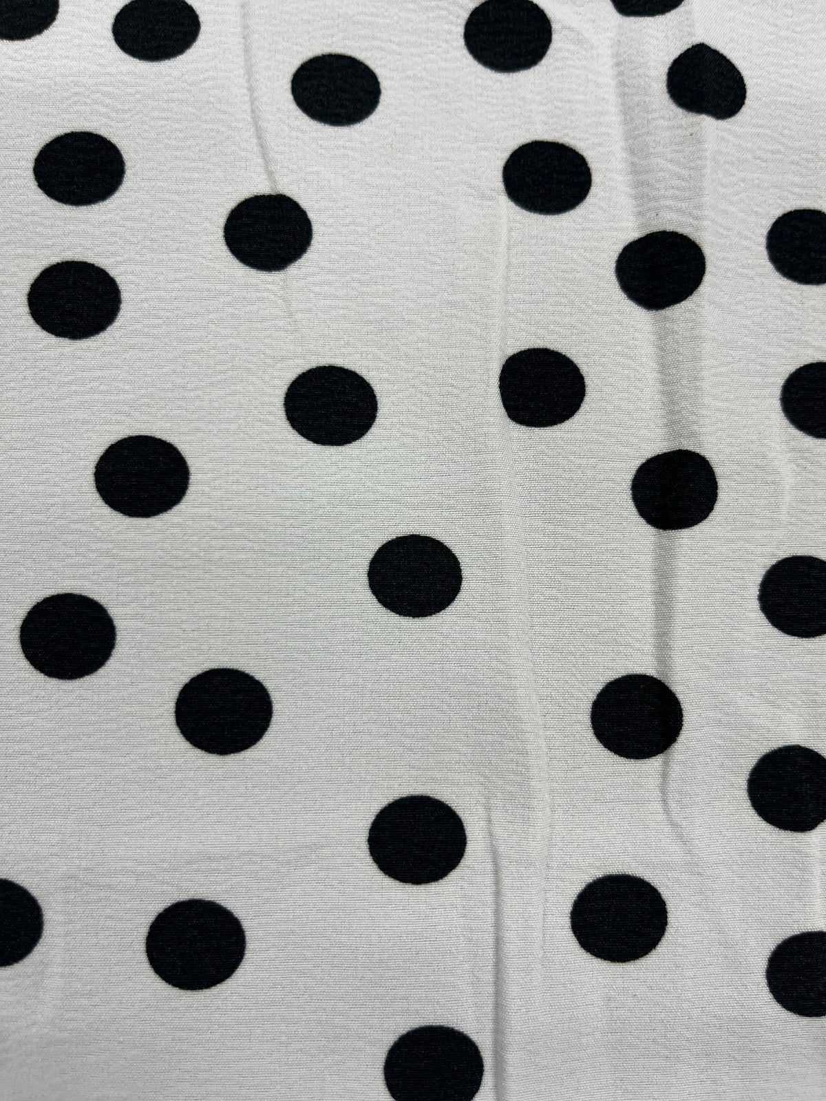 Tela Madrid Estampada De Poliéster Para Blusa, Pantalón Y Vestido · 146 cm · 15222