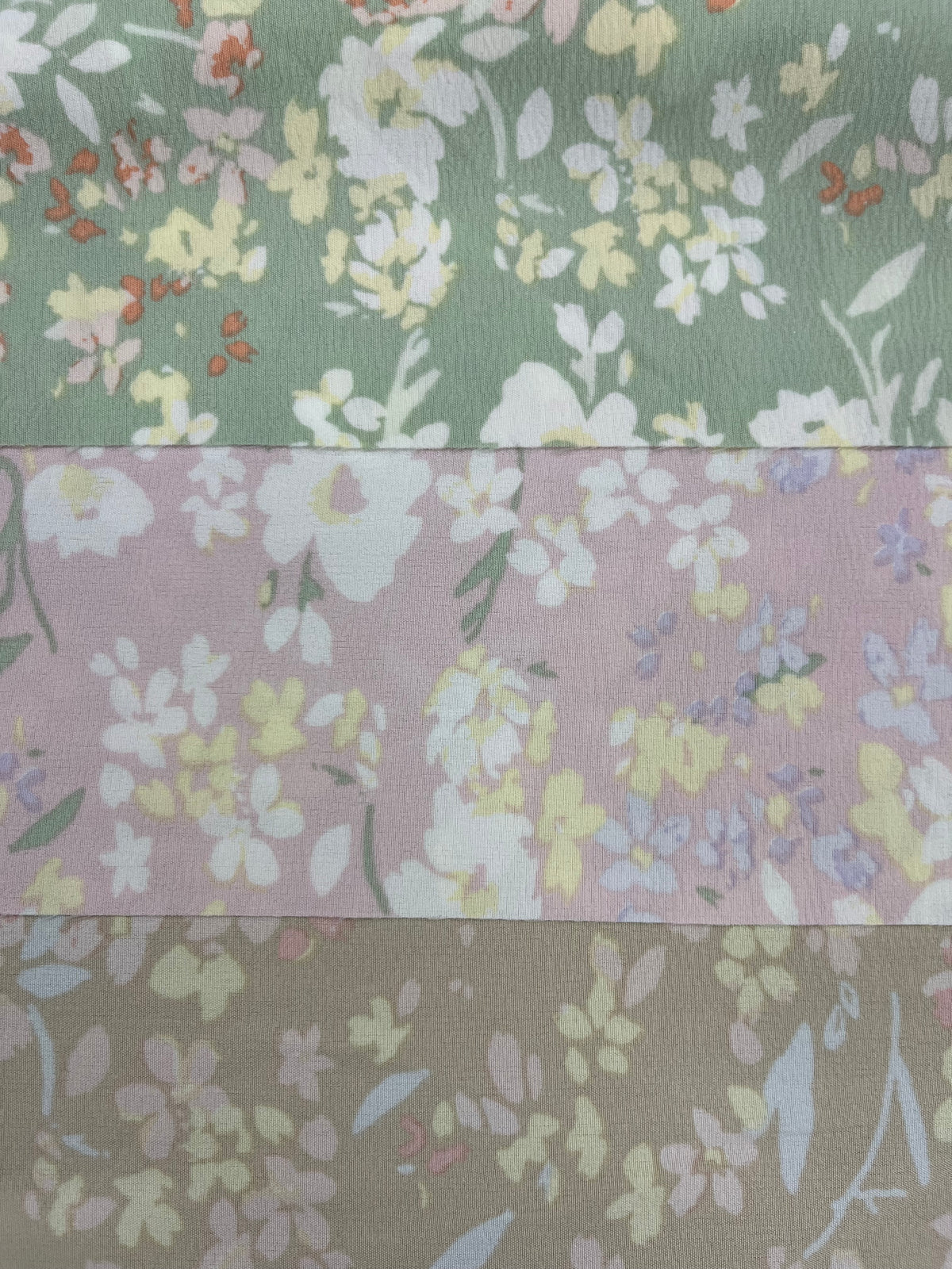Tela Madrid Estampada De Poliéster Para Blusa, Pantalón Y Vestido · 146 cm · 15318