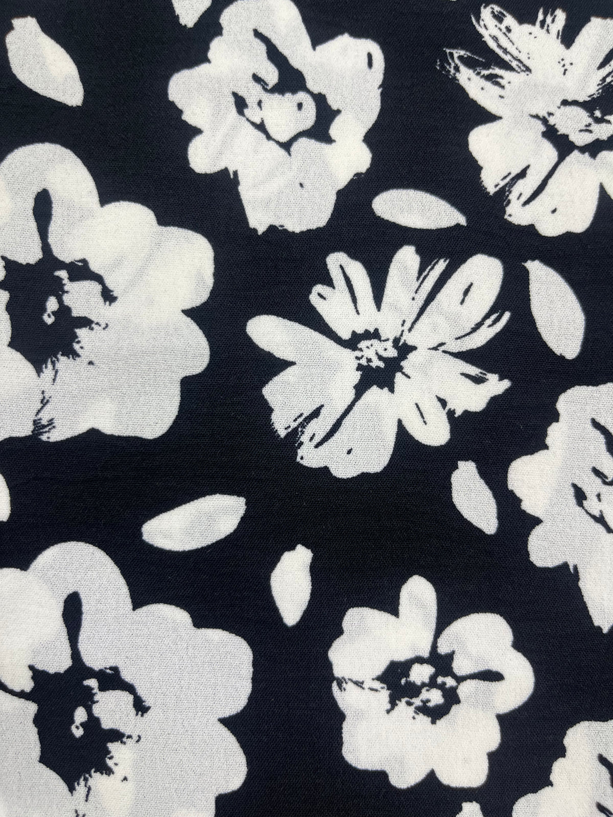 Tela Cey Estampada De Poliéster Para Blusa, Pantalón Y Vestido · 146 cm · 15290