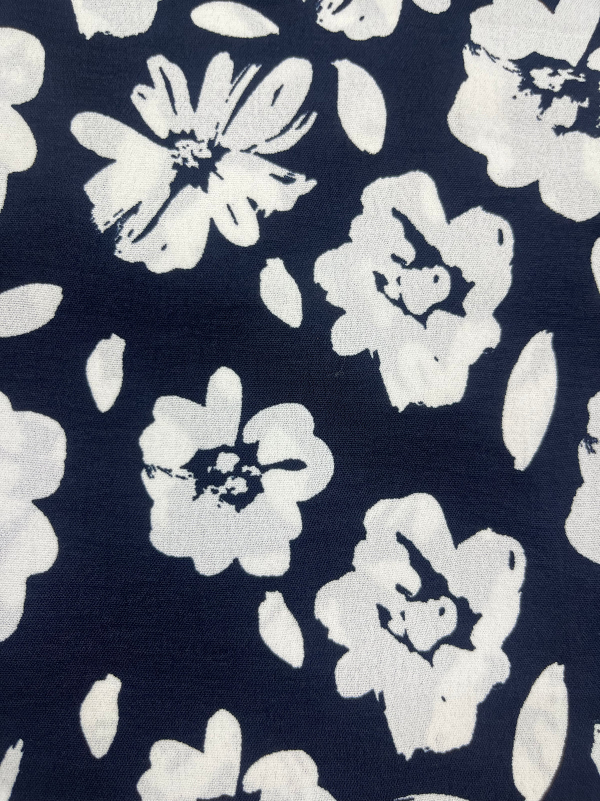 Tela Cey Estampada De Poliéster Para Blusa, Pantalón Y Vestido · 146 cm · 15290