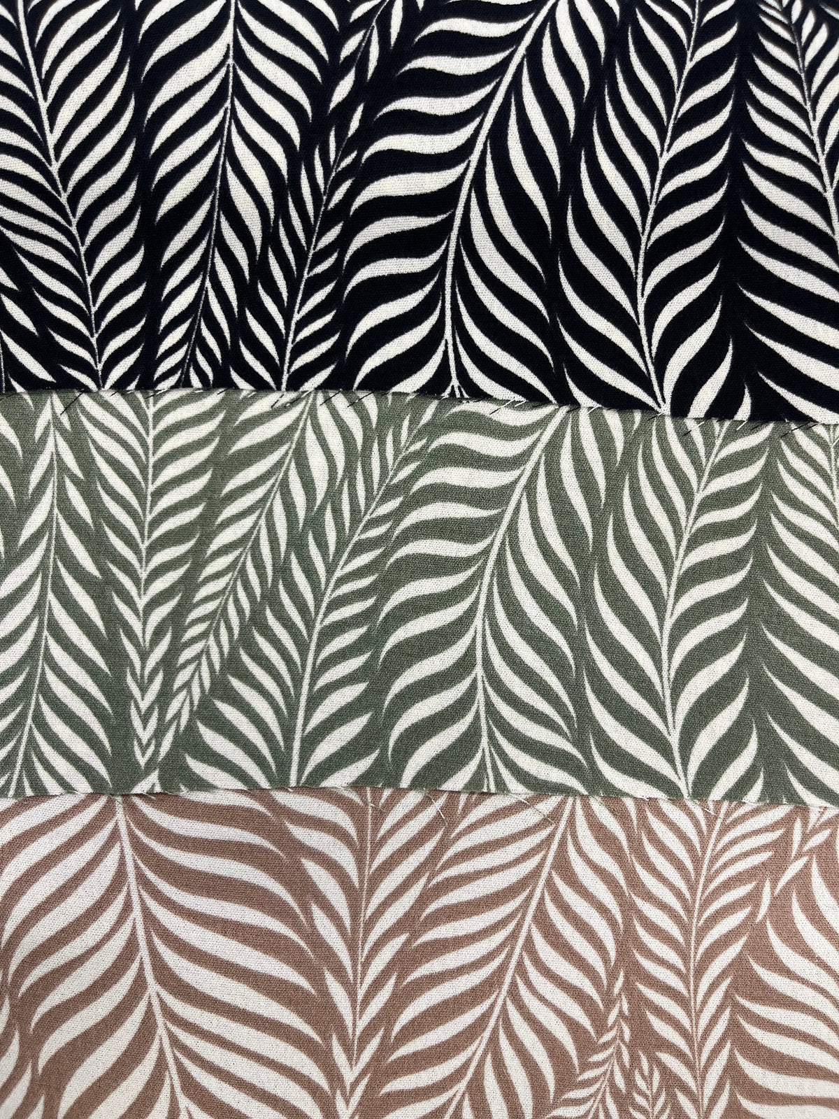 Tela Cey Estampada De Poliéster Para Blusa, Pantalón Y Vestido · 146 cm · 15194