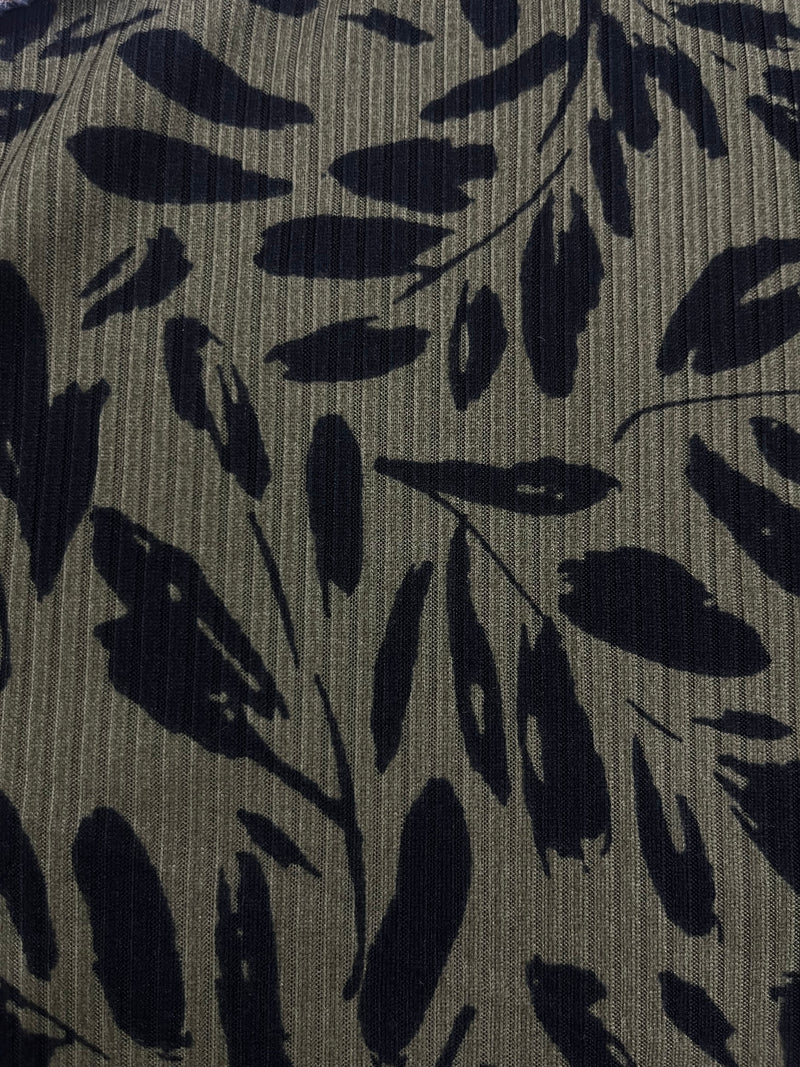 Tela Leslie Rib Brush Estampada De Poliéster Para Blusa Y Pantalón · 155 cm · 14785 · Por Kilo