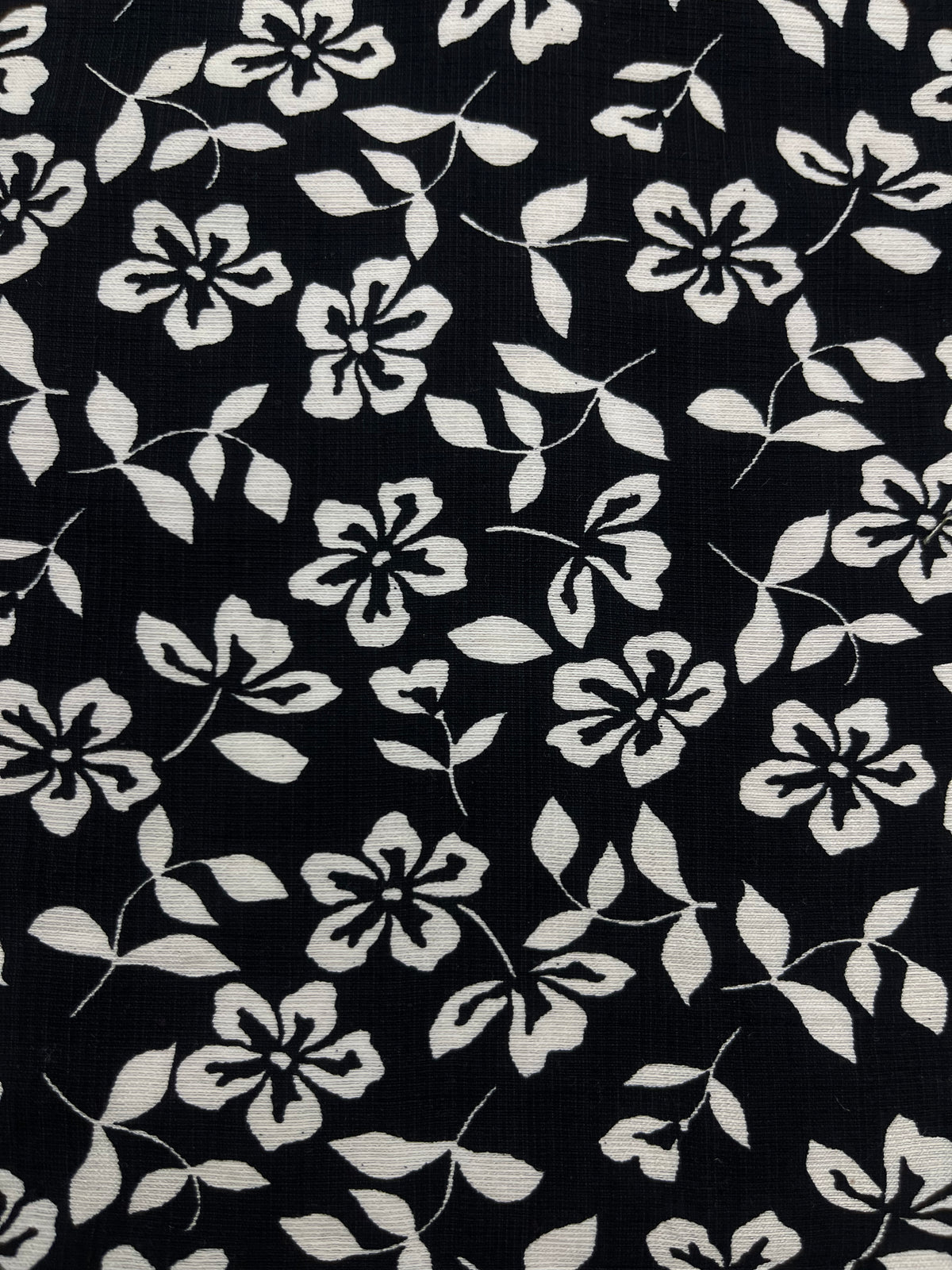 Tela Mozart Estampada De Rayón Para Blusa Y Vestido · 146 cm · 14501