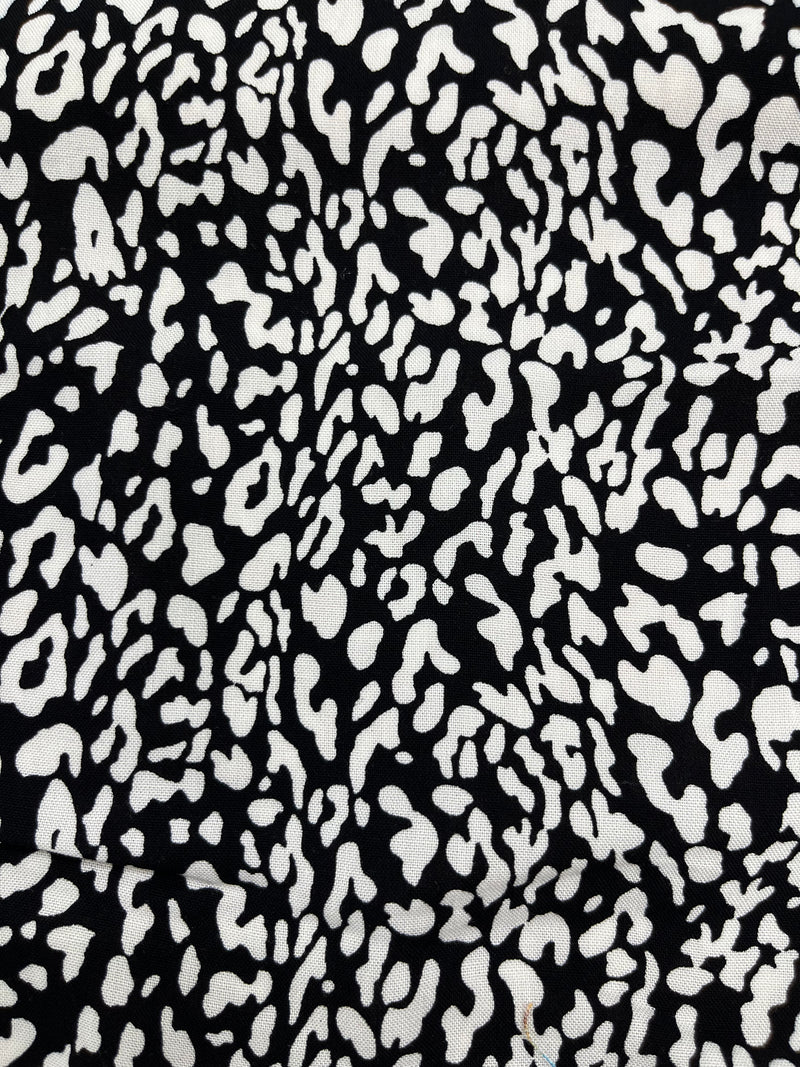 Tela Rayón Challis Estampada Para Blusa · 140 cm · 15160