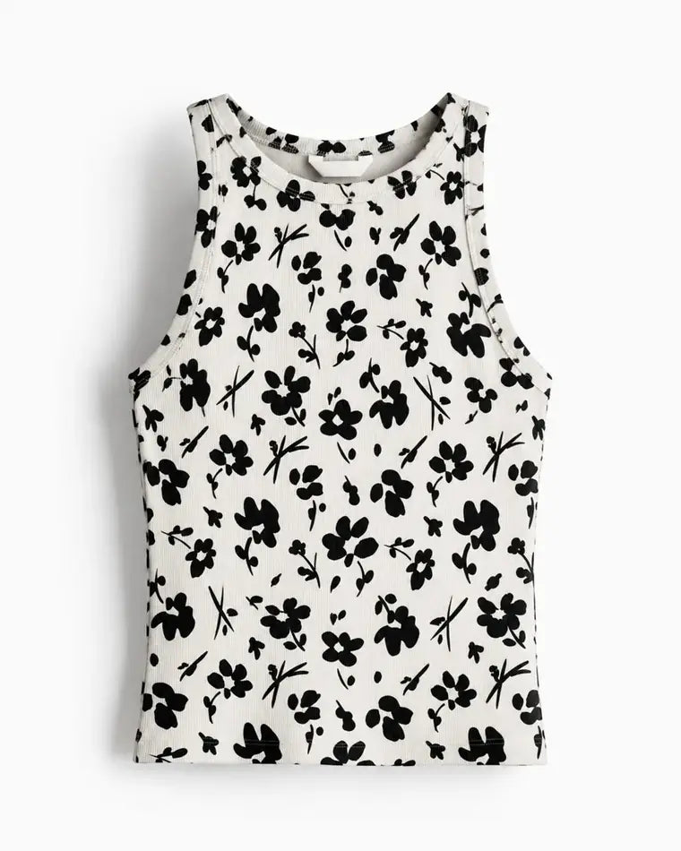 Playera y Deportiva